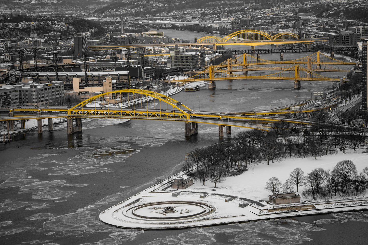 Pittsburgh Winter Mt Washington 03 Bridges Black/white