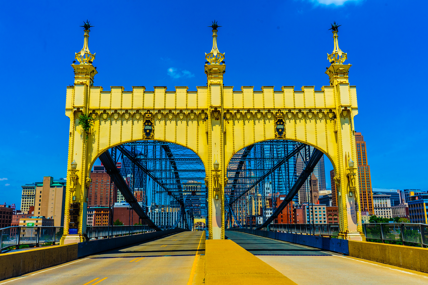 Pittsburgh’s Gateway — The Smithfield Bridge in Full View