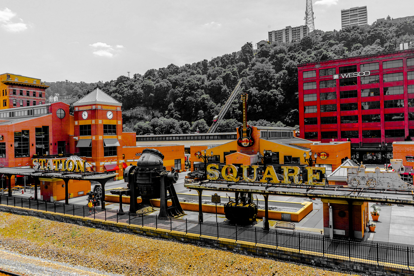 Vibrant Focus — Station Square in Black & White