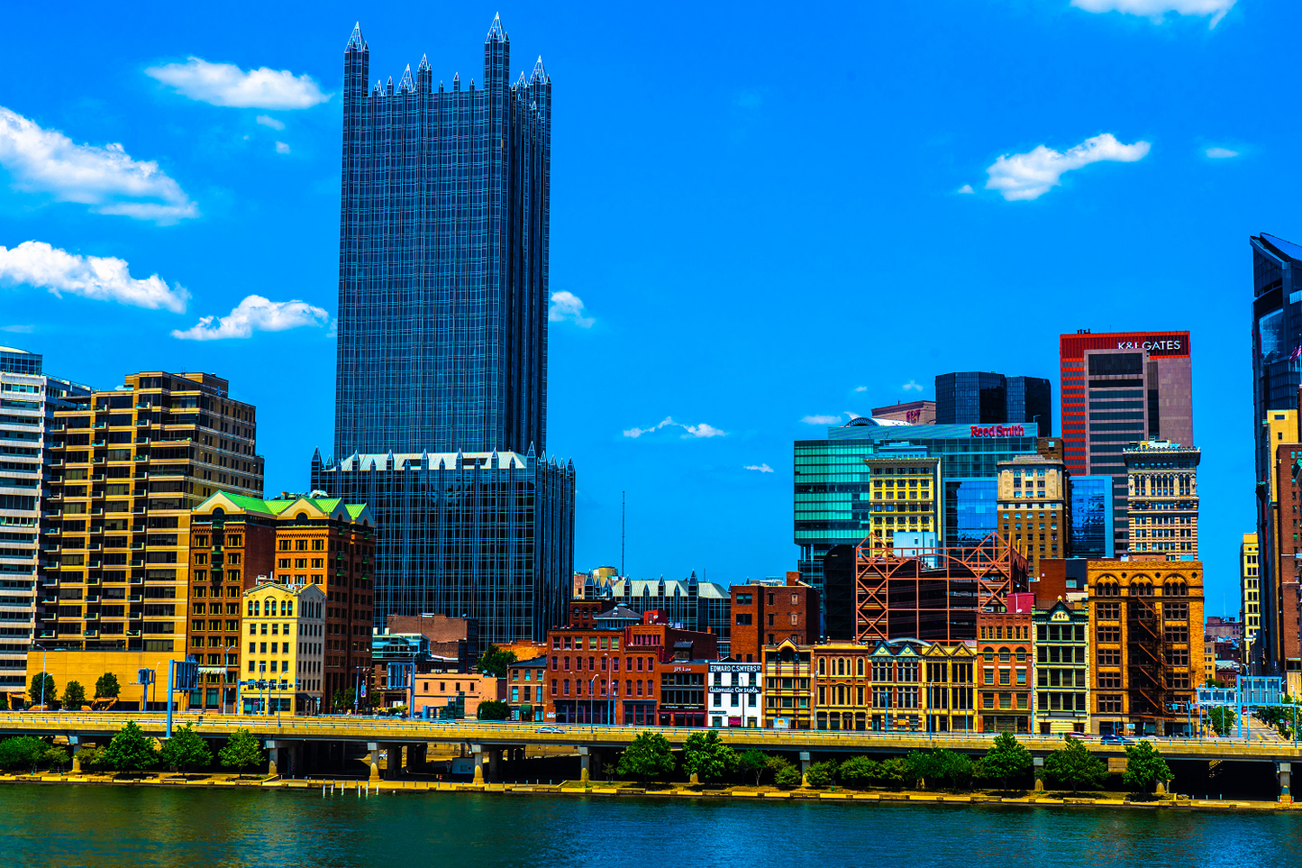 Urban Glow — Pittsburgh’s Vibrant Skyline